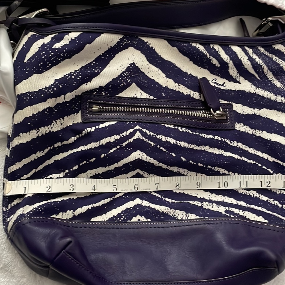 PRE💜 AUTHENTIC Unique, Dark Purple Zebra Coach handbag! Excellent condition. - Picture 12 of 14